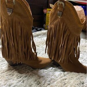 Women’s brown fringe boots